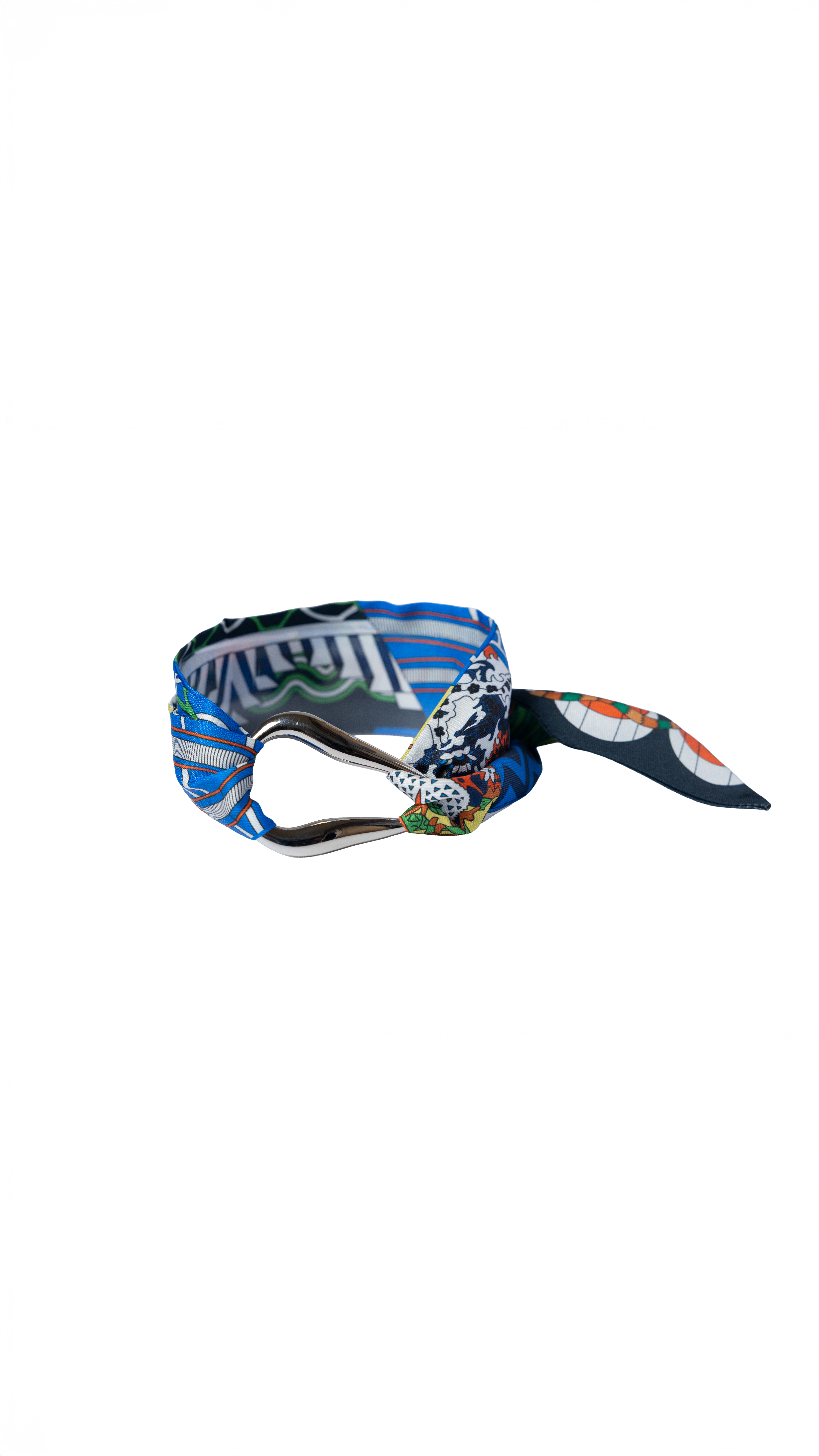 https://veline.ae/storage/photos/1/WinterProducts2025/_Q5A4642.jpg